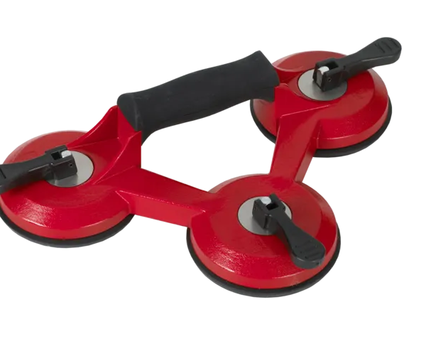 Triple suction cup